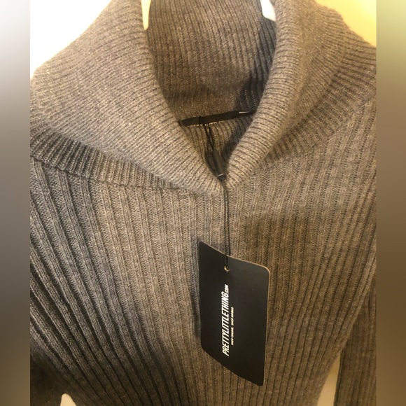 Dark greyRoll neck cropped knitted jumper PrettyLittle Thing sweater - Picture 3 of 5